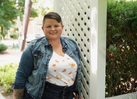 “What happened to me wasn’t my fault.” Veteran Restores Her Inner Peace - Play Video